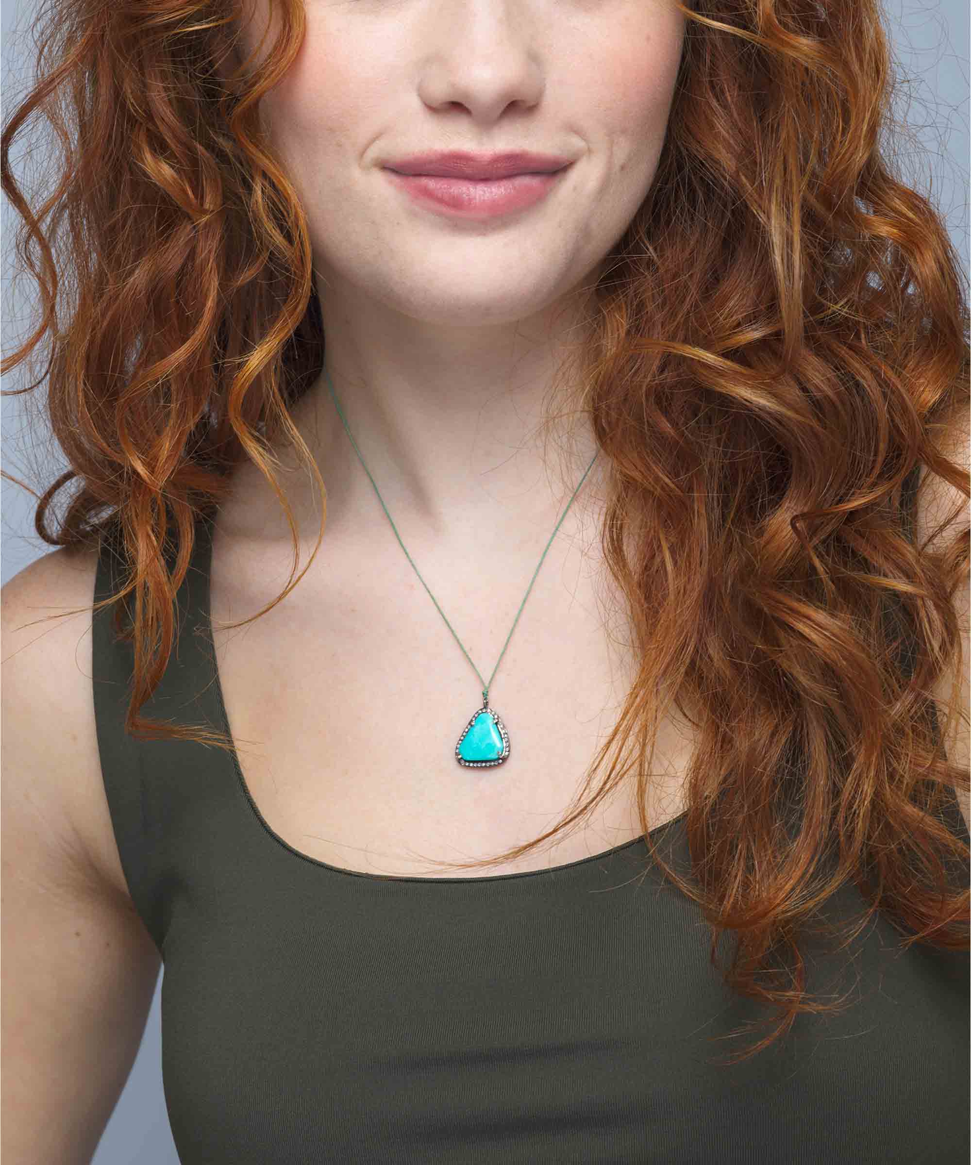 CALA MONTJOI COMMUNICATION